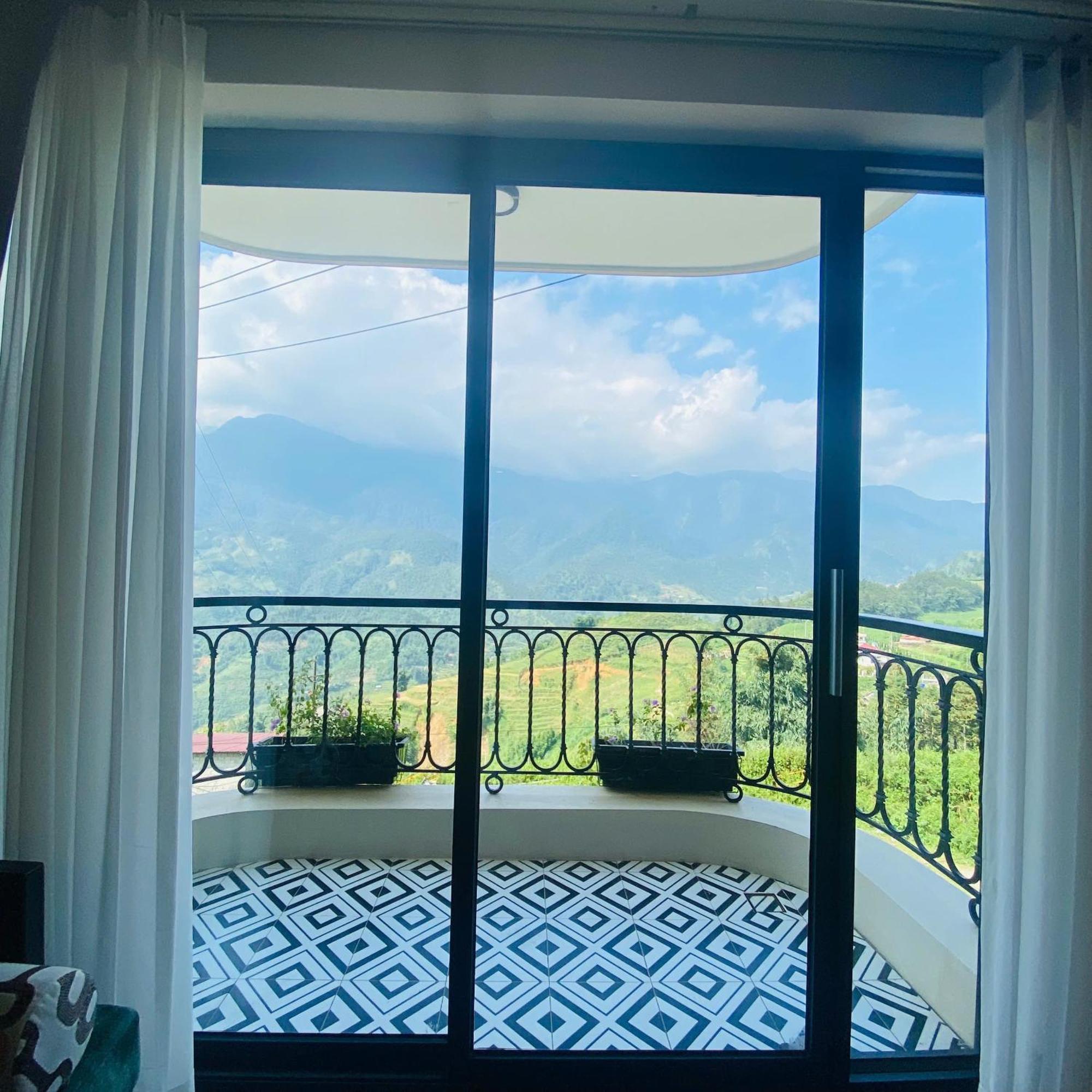 Fansipan View Hotel サパ エクステリア 写真